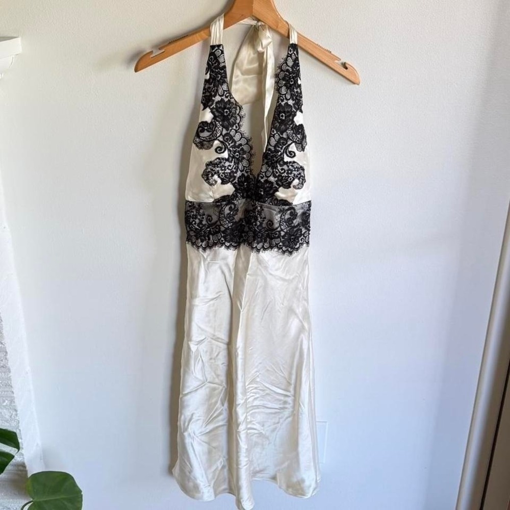 White House Black Market Silk Lace Halter Dress Ivory‎ Black Y2K Mini Size 0 NWT